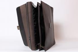 Arthur & Aston   5266 - image 1 petit