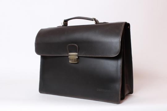 Arthur & Aston   5266 - image 1 grand