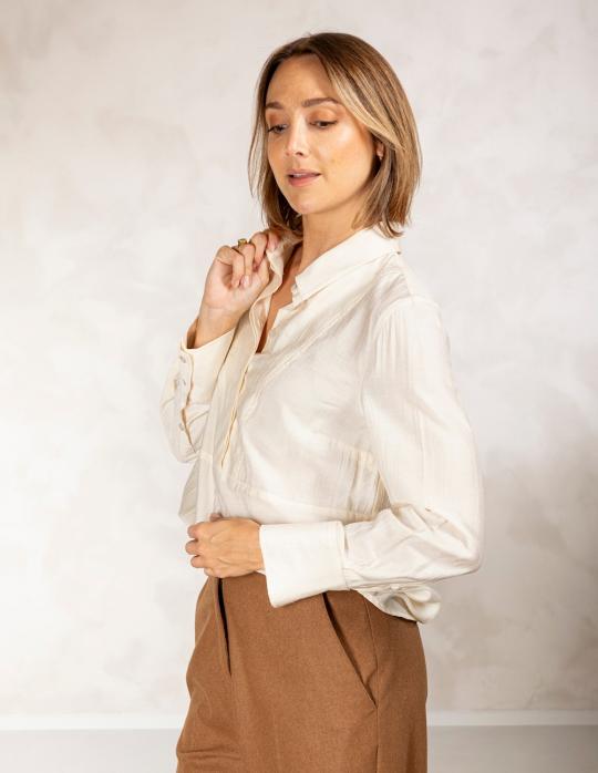 Due Amanti Blouse Beige Debby - image 3 large