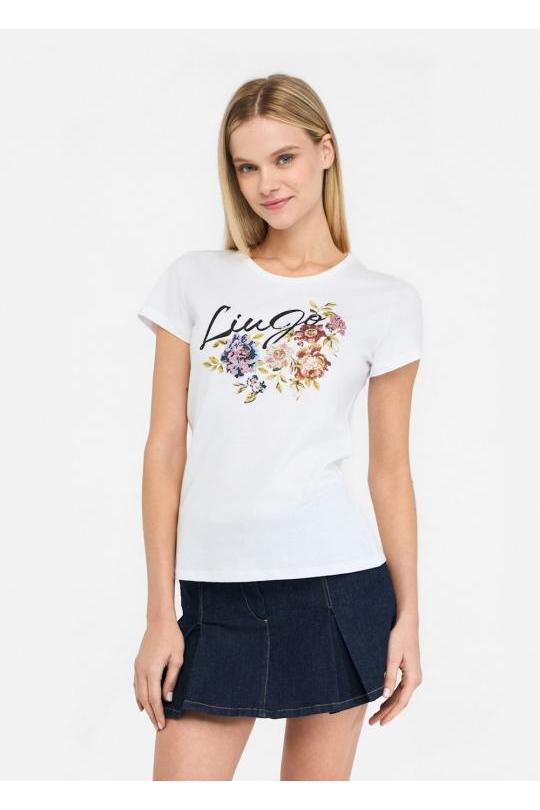 Liu Jo -  Débit d'eau blanc.